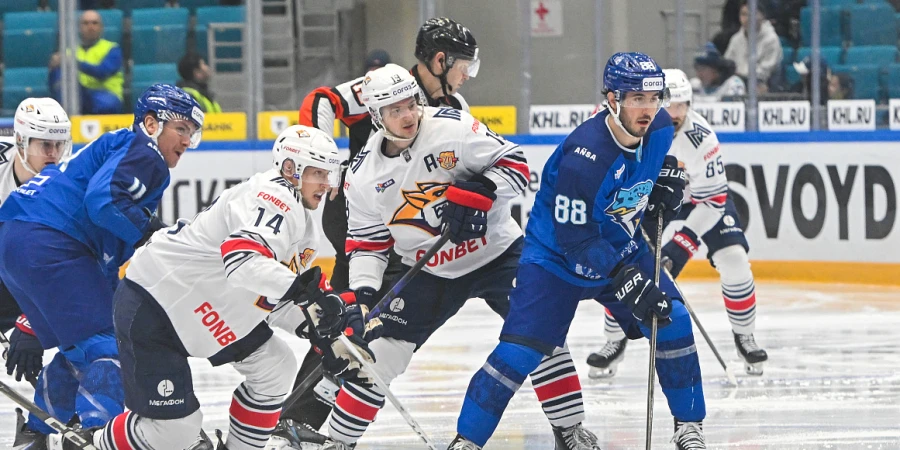 «Барыс» объявил состав на матч КХЛ против «Металлурга»