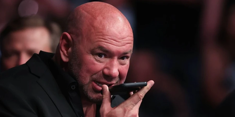 Дана Уайт предположил исход гипотетического боя между двумя бывшими чемпионами-тяжами из UFC