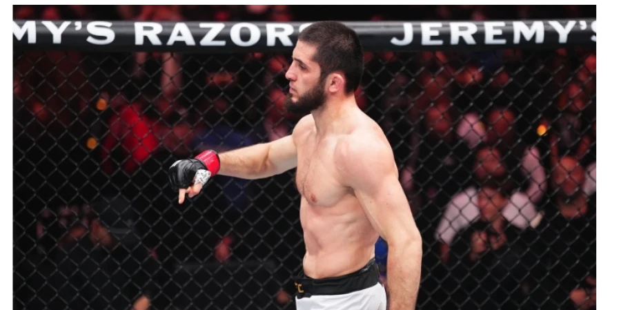 Бывший чемпион UFC скептически оценил карьеру Махачева