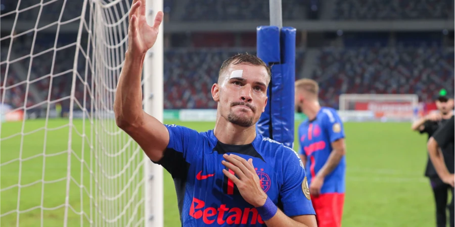 Игрок сборной Румынии может продолжить карьеру в КПЛ