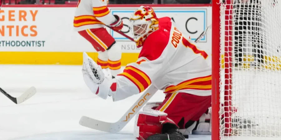 Голкипер канадского клуба перешел на современные технологии