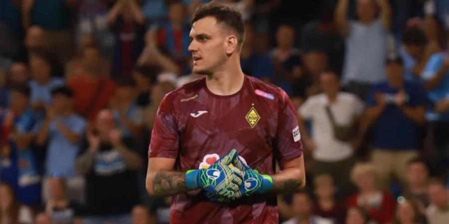 Алматылық «Қайрат» қазақстандық қақпашымен қоштасады