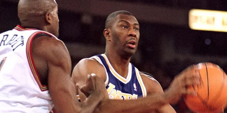Умер один из символов «Лейкерс» 90-х
