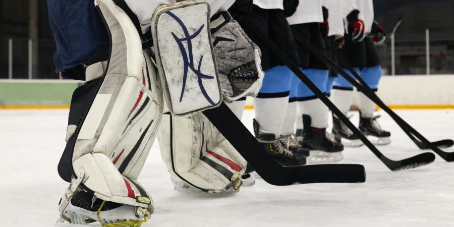 Казахстанский вратарь получил признание на международном турнире