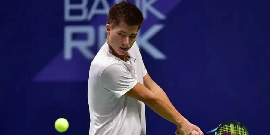 Казахстанский теннисист Жукаев вышел в полуфинал квалификации US Open-2025