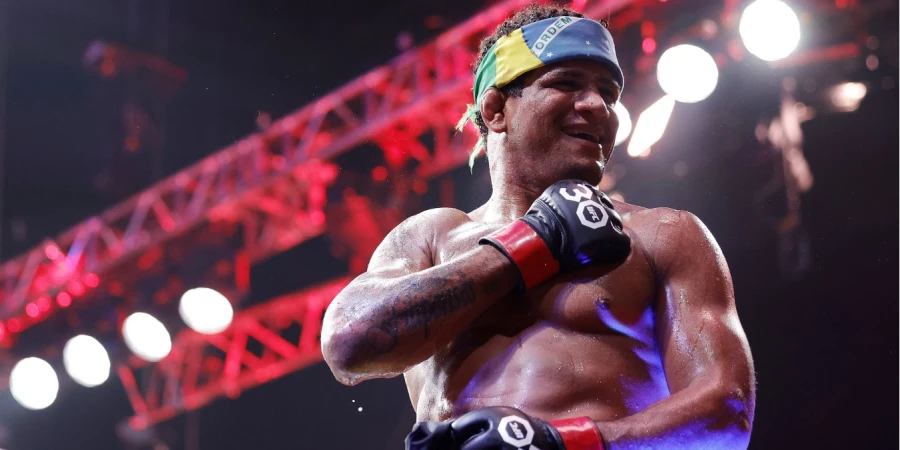 Известный боец UFC Гилберт Бернс объявил о завершении карьеры в ММА