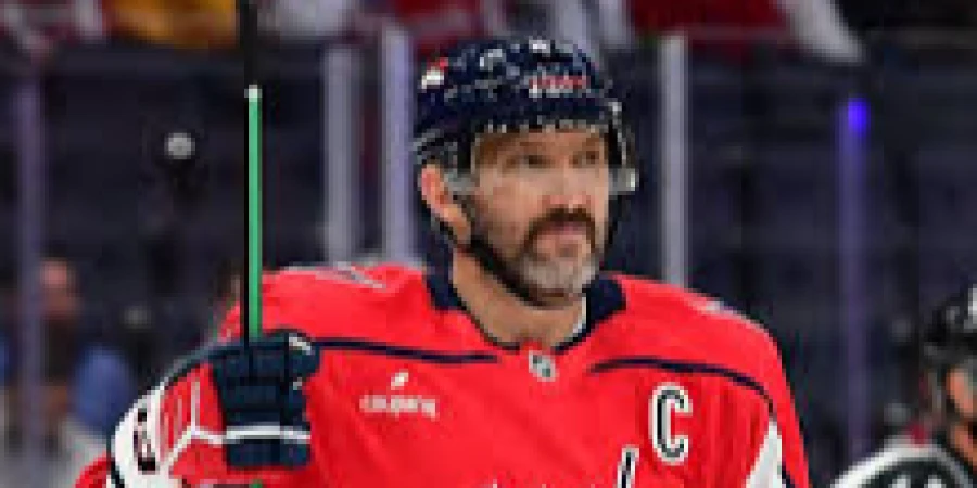 НХЛ. «Вашингтон Кэпиталз» — «Калгари Флэймз». Овечкин все еще в погоне за магической 1000. Прямая трансляция