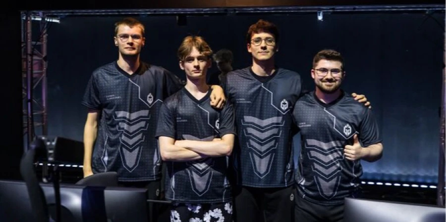 Киберспортивный клуб Gaimin Gladiators распустил состав по Apex Legends