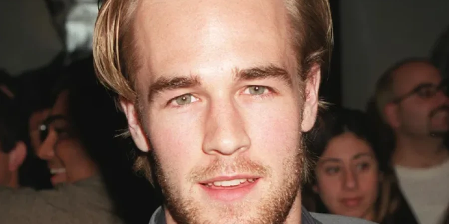 Звезда культового молодежного сериала ушел из жизни в 48 лет