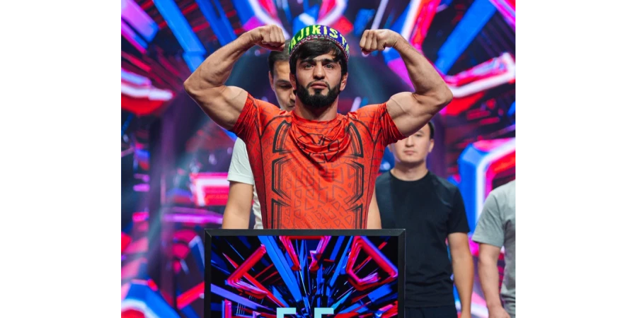Тәжікстандық файтер OCTAGON 78 турнирінде жеңіске жетті