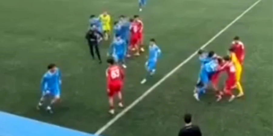 Драка в контрольном матче