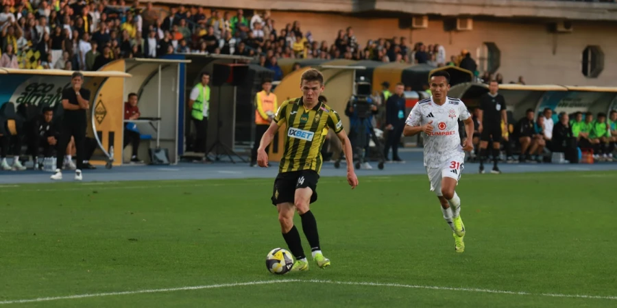 Матчи первых трех туров Премьер-лиги перенесены