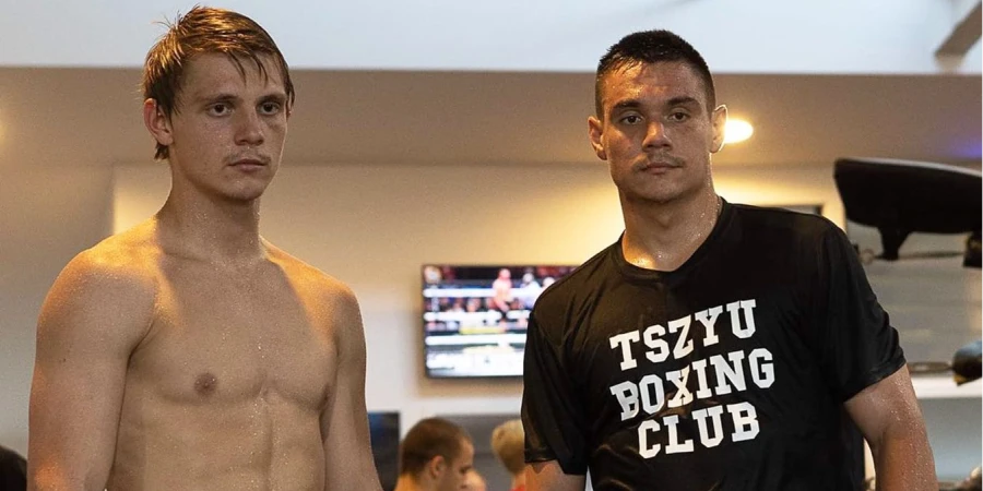 Келл Брук поделился мнением о шансе Цзю: «Не могу выбрать победителя»