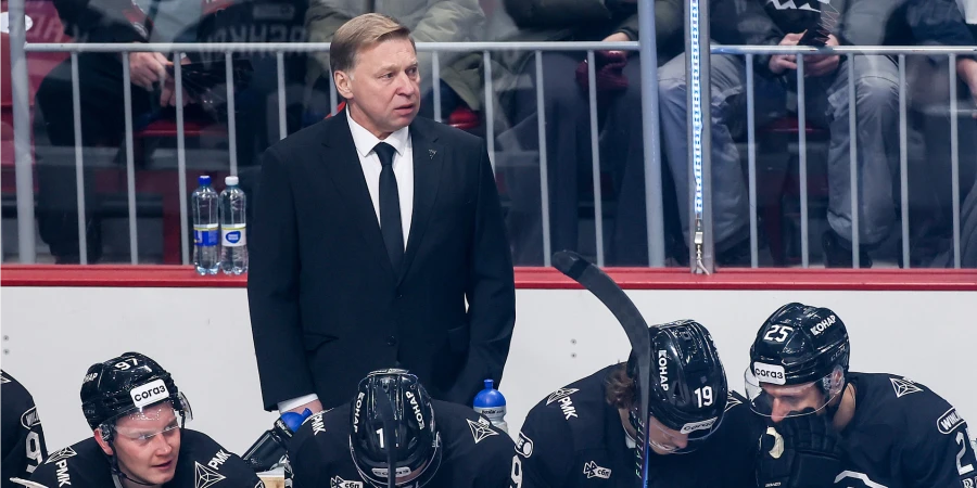 Голевая перестрелка в дерби, битва аутсайдеров и падение «драконов»