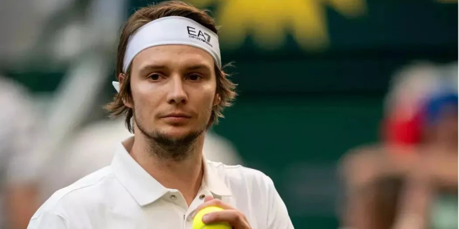 Бублик рвется в Турин после мощной победы в Париже