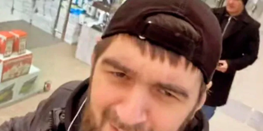 Бойцу ММА предъявлено обвинение по делу об осквернении памятника в Москве