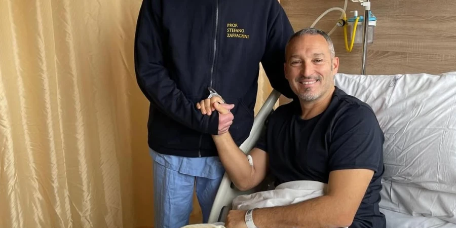 У Дзамбротты тяжелая деформация колена