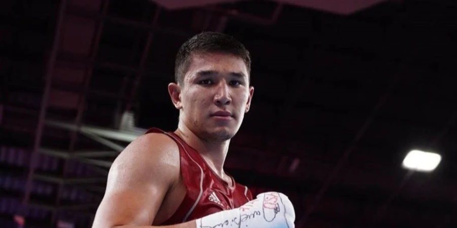 Бой Казахстан — Узбекистан определил финалиста ЧА-2026 по боксу