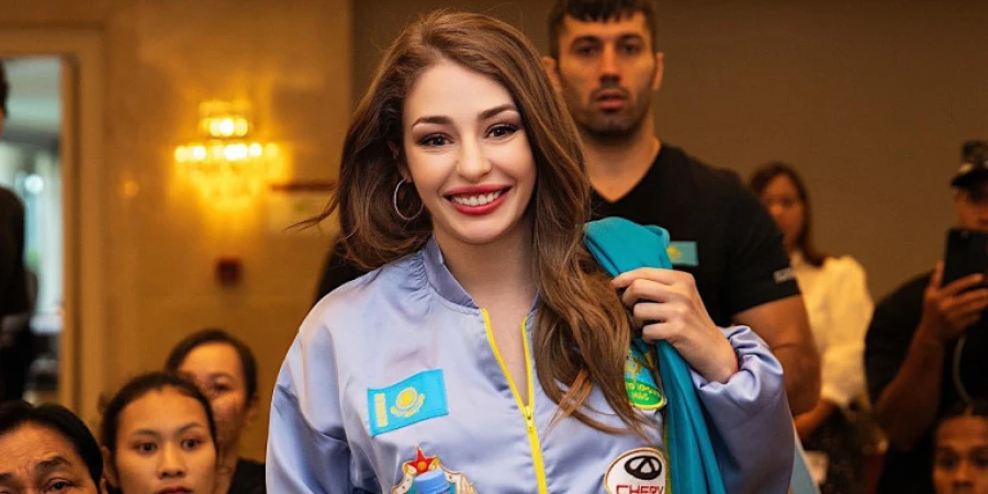 Одна из самых красивых спортсменок Казахстана бросила дерзкий вызов абсолютной чемпионке мира