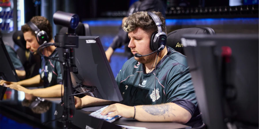 У HeavyGod произошёл технический сбой в игре против Team Spirit на IEM Cologne Major 2026
