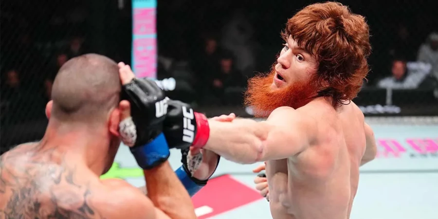 Шара Буллет был госпитализирован после победы в UFC