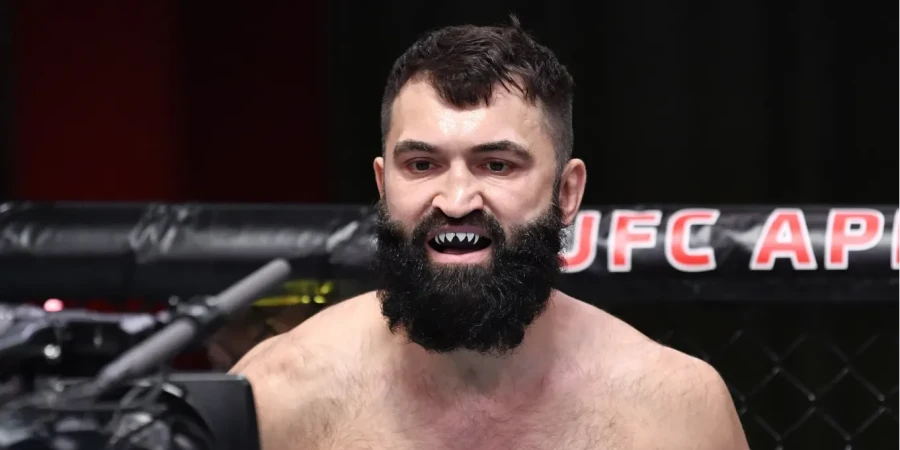 Экс-чемпион UFC дал прогноз на бой Сергей Павлович — Алекс Перейра