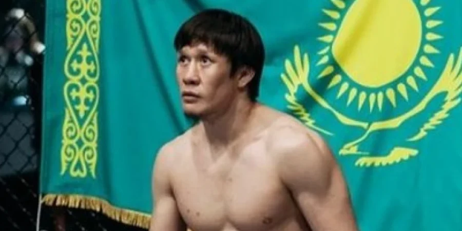 Известный казахстанский боец, Жумагулов, проведет защиту титула в Европе