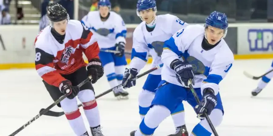 Стал известен расширенный список национальной сборной Казахстана на турнир в России