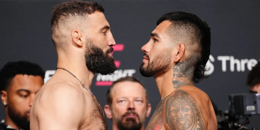 UFC Vegas 109: результаты взвешивания главного боя, полный кард