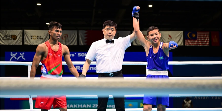 Казахстанский боксер Нурмахан Жумагали стал чемпионом ЮАИ