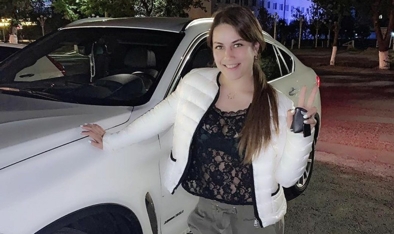 Фируза Шарипова собирается написать автобиографию