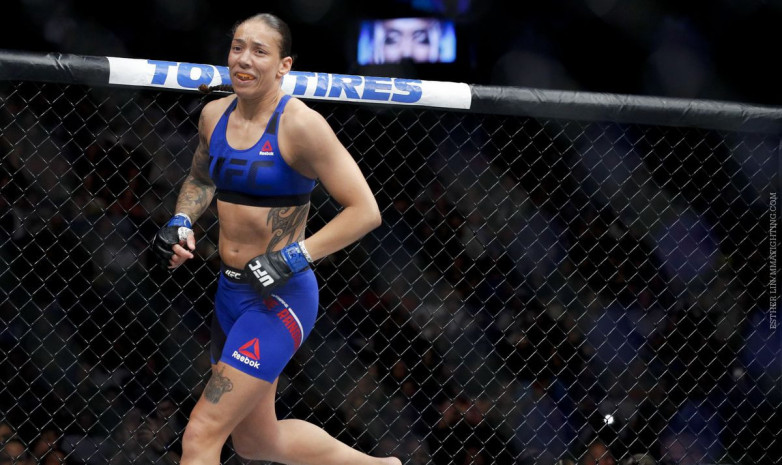 Главный бой UFC Fight Night 155 завершился самым быстрым нокаутом в истории