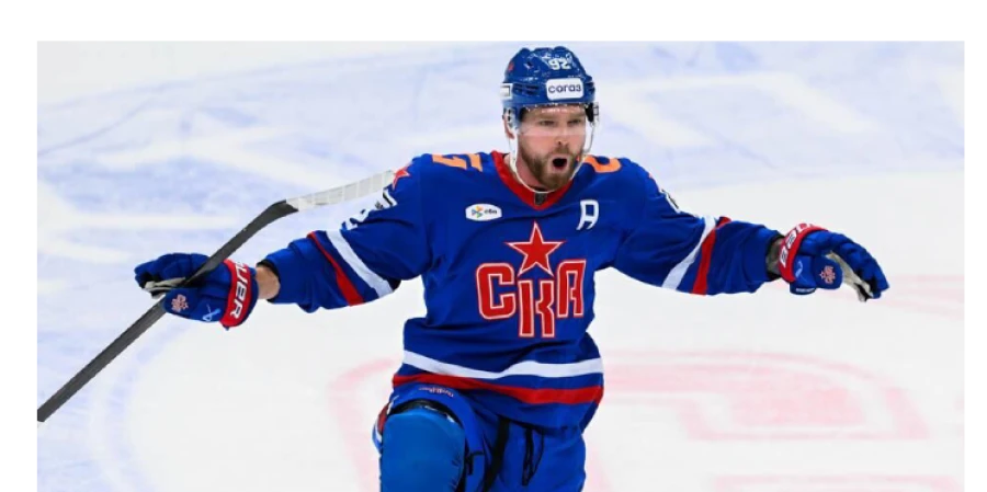 Форвард сборной Казахстана получил конкурента в лице экс-игрока НХЛ