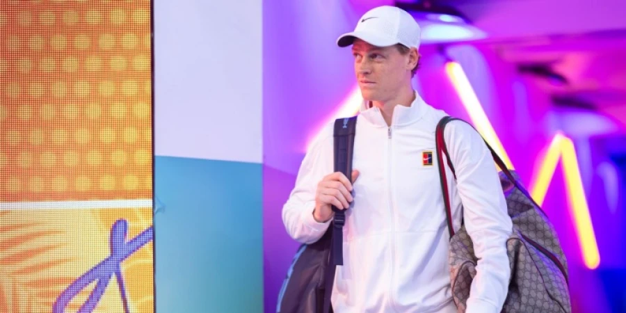 Синнер оценил шанс «обменять» титул на выход Италии на ЧМ