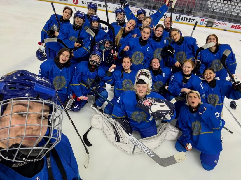 Сборная Казахстана одержала третью победу подряд