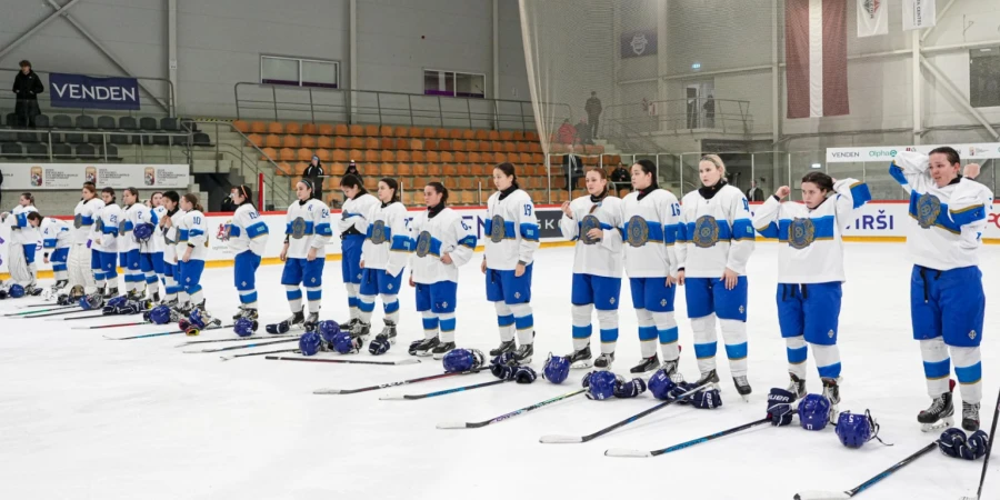 Хоккей: Қазақстан қыздар құрамасы Нидерландымен кездеседі