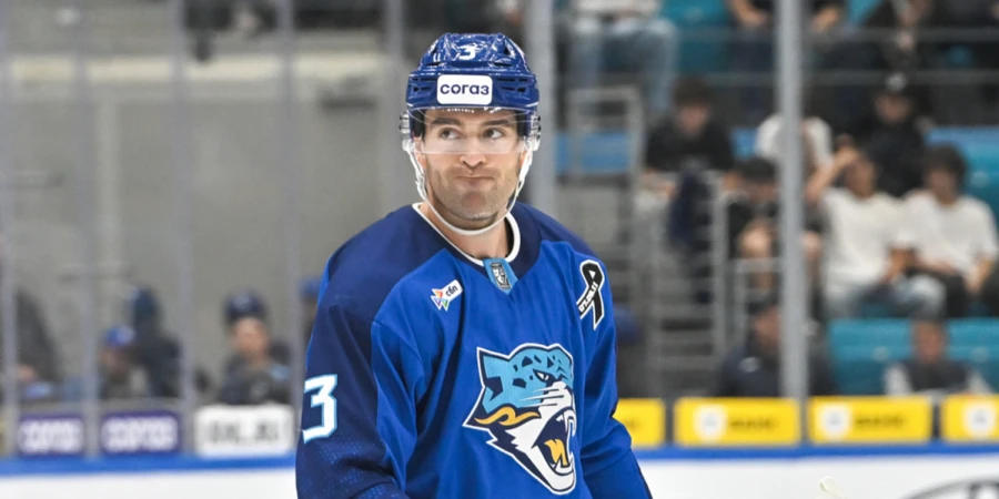 Игроки столичного «Барыса» оправдались за "беззубость" в матче КХЛ