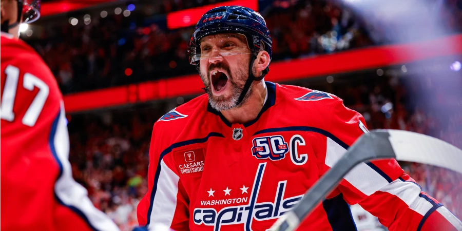 НХЛ. Вашингтон Кэпиталз – Сент-Луис Блюз. Овечкин идет за 900-м голом. Прямая трансляция