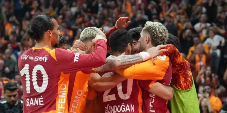 «Галатасарай» — «Юнион»: прямая трансляция матча Лиги чемпионов