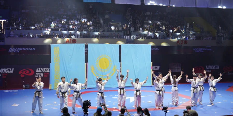 Казахстанцы взяли 10 золотых медалей в первый день Kazakhstan Open-2025