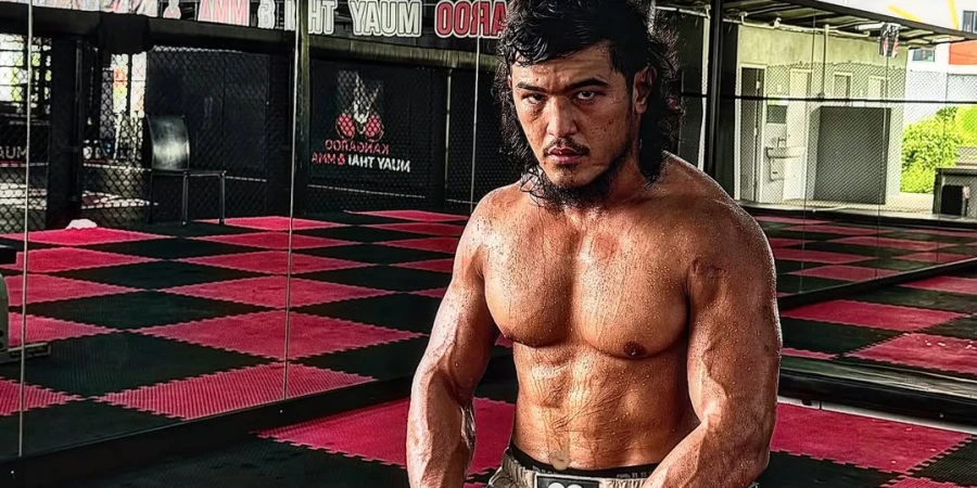 Узбекский боец узнал имя соперника по турниру ММА