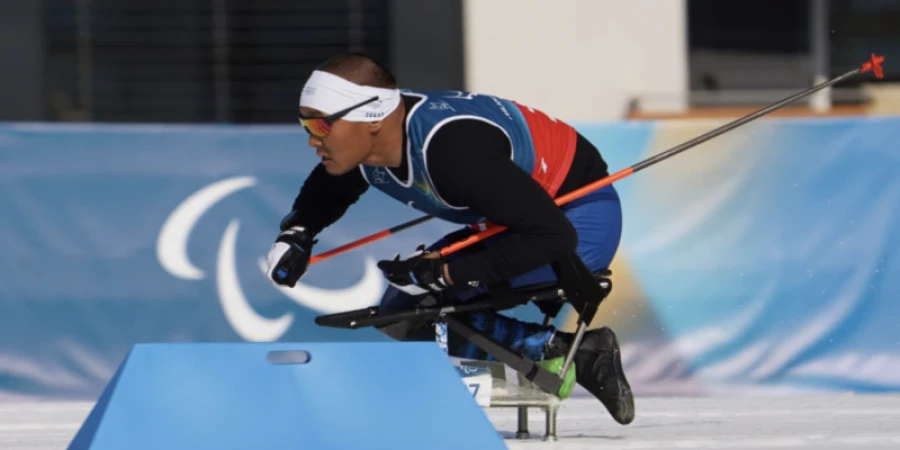 Паралимпиада: Ербол Хамитов жартылай финалға өтті