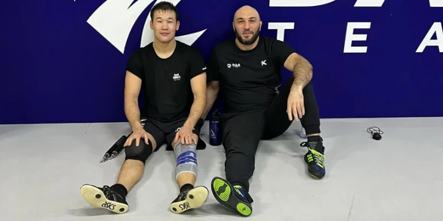 Главного тренера команды Шавката Рахмонова вновь не пустили на его бой в UFC в Америку