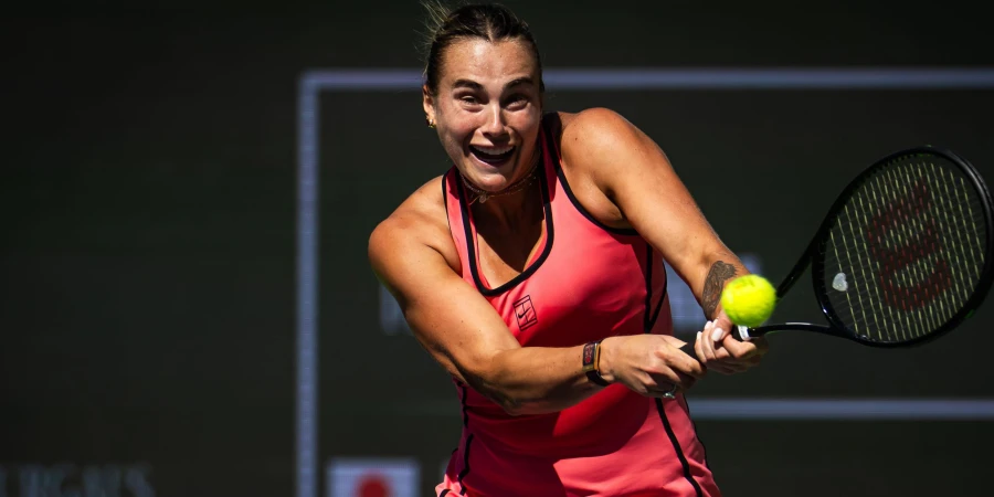 Арина Соболенко – Линда Носкова. Принципиальная соперница Рыбакиной сразится за выход в финал топ-турнира в Индиан-Уэллс. Прямая трансляция