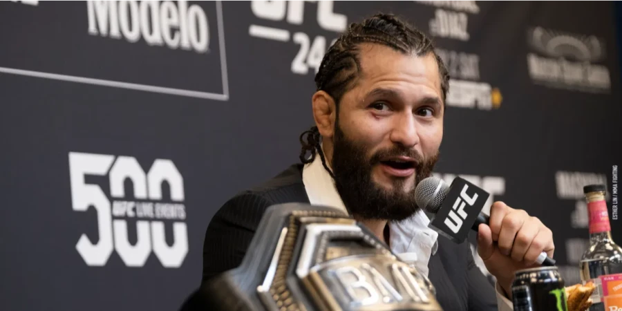 Звезда UFC назвал единственного, кто способен побить Ислама Махачева