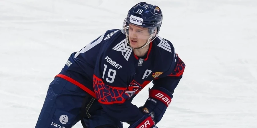 Нападающий «Металлурга» Ткачев высказался о паузе на Кубок Первого канала