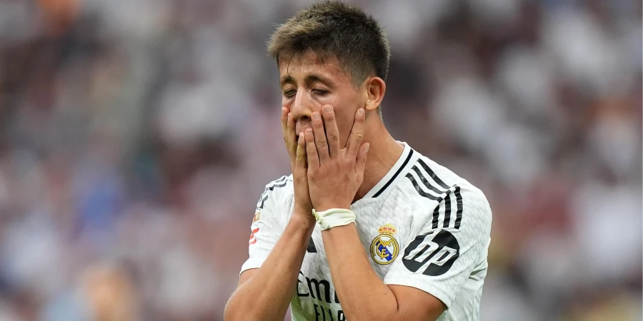 Футболист «Реала» рассмешил болельщиков после поражения от «Барселоны». ВИДЕО