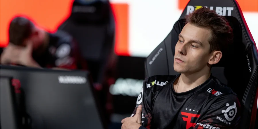 FaZe ушли в сетку 1–2 после неудачи на Overpass против Ninjas in Pyjamas