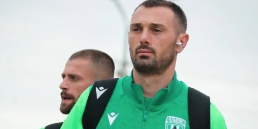 «Атырау» екі қорғаушымен қоштасты