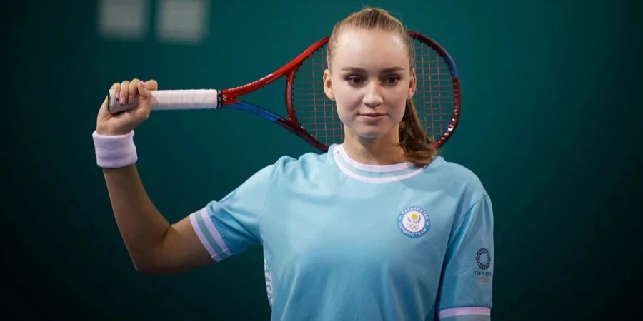 Рыбакина вошла в топ самых красивых теннисисток мира